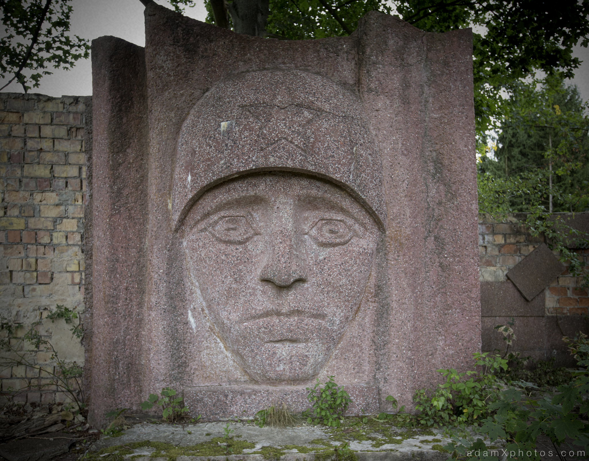 Adam X Urbex Urban Exploration Abandoned Germany Wunsdorf barracks statue