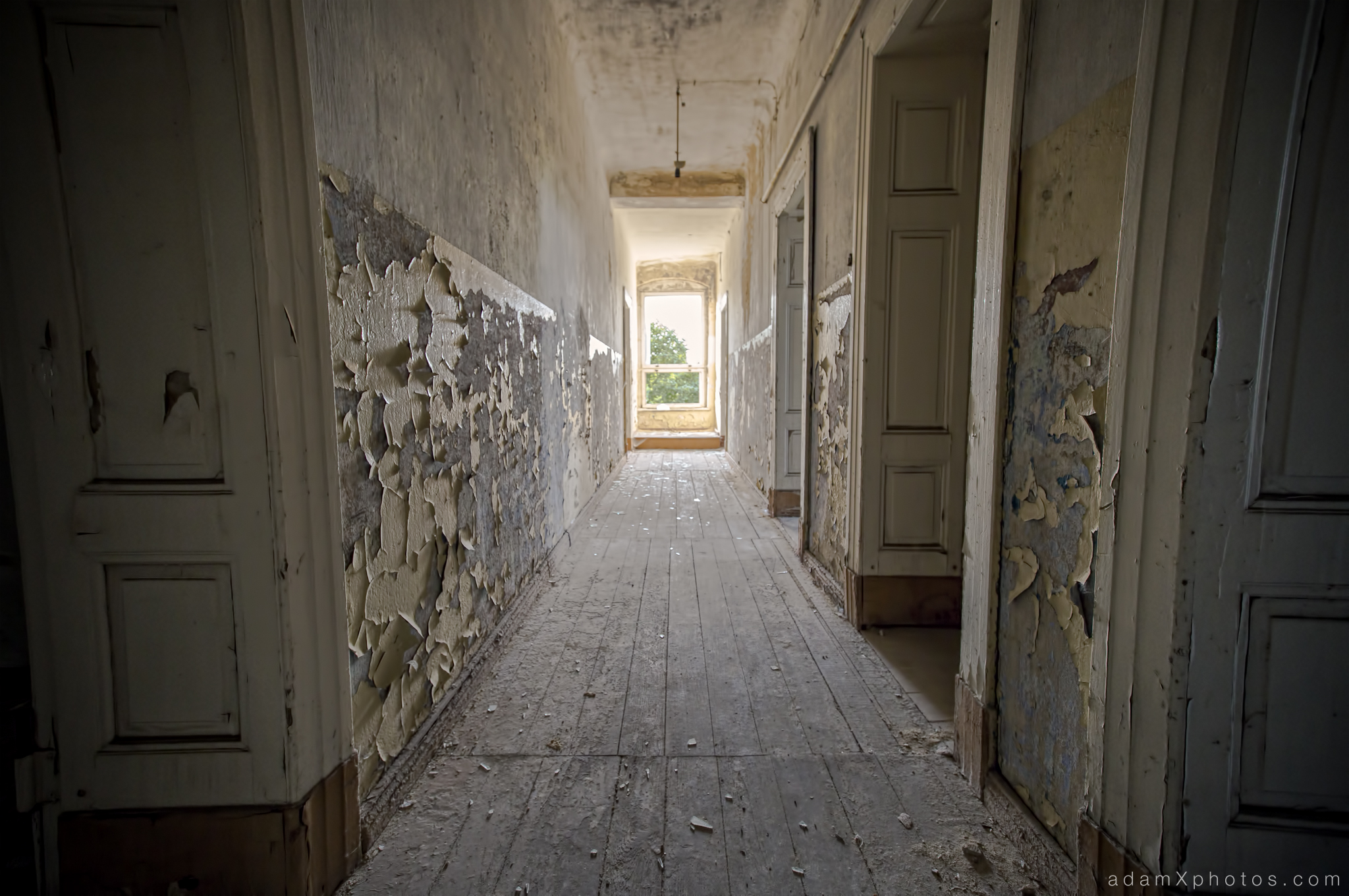Adam X Urbex Urban Exploration Germany Juterbog School Soviet Russian Abandoned Lost Decay Corridor