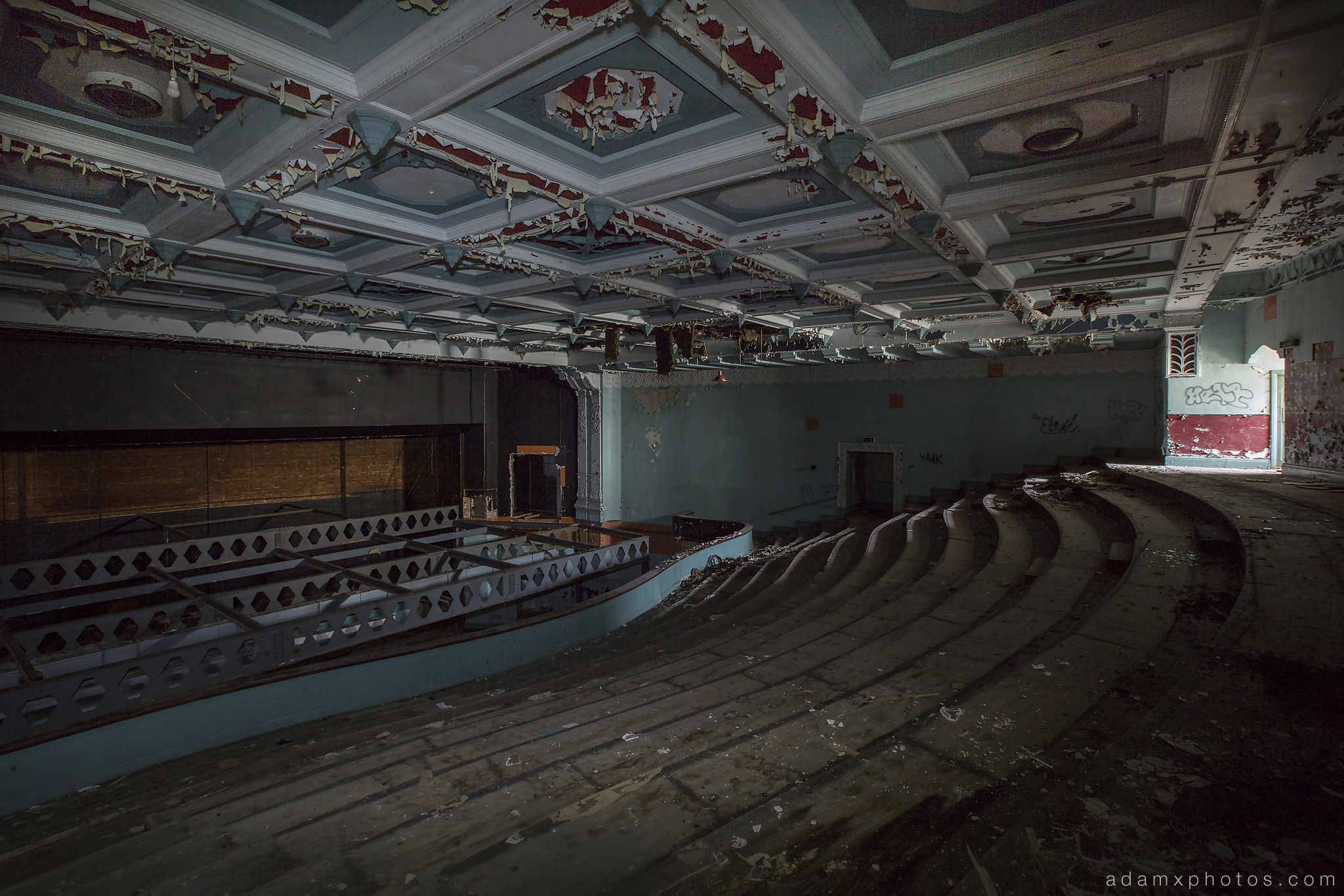 Colchester Odeon Cinema stage auditorium main hall Urbex Adam X Urban Exploration photo photos report decay detail UE abandoned derelict unused empty disused decay decayed decaying grimy grime