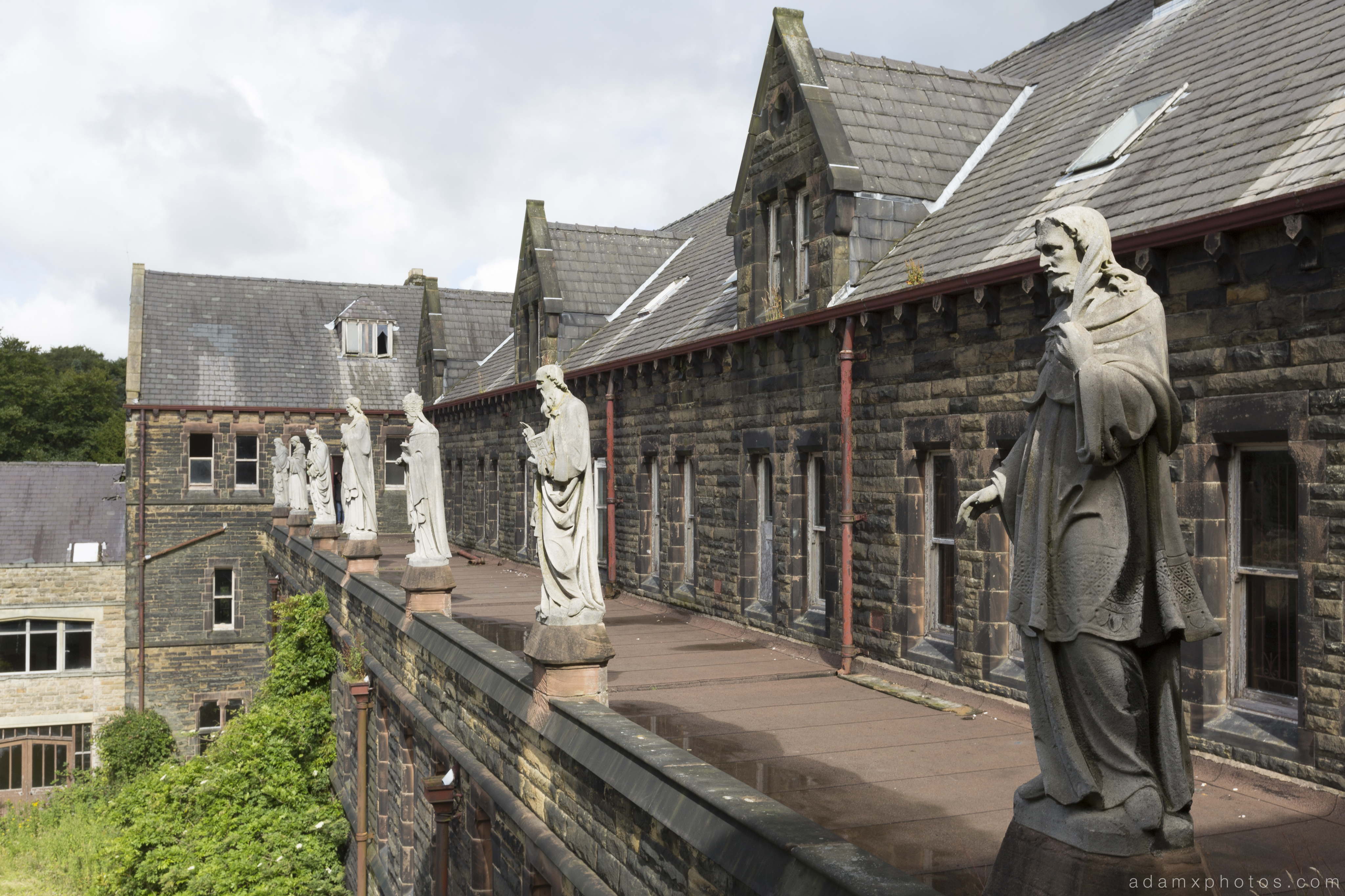 the guardians statues roof rooftop camping St Joseph's Seminary Joe's Upholland Urbex Adam X Urban Exploration 2015 Abandoned decay lost forgotten derelict