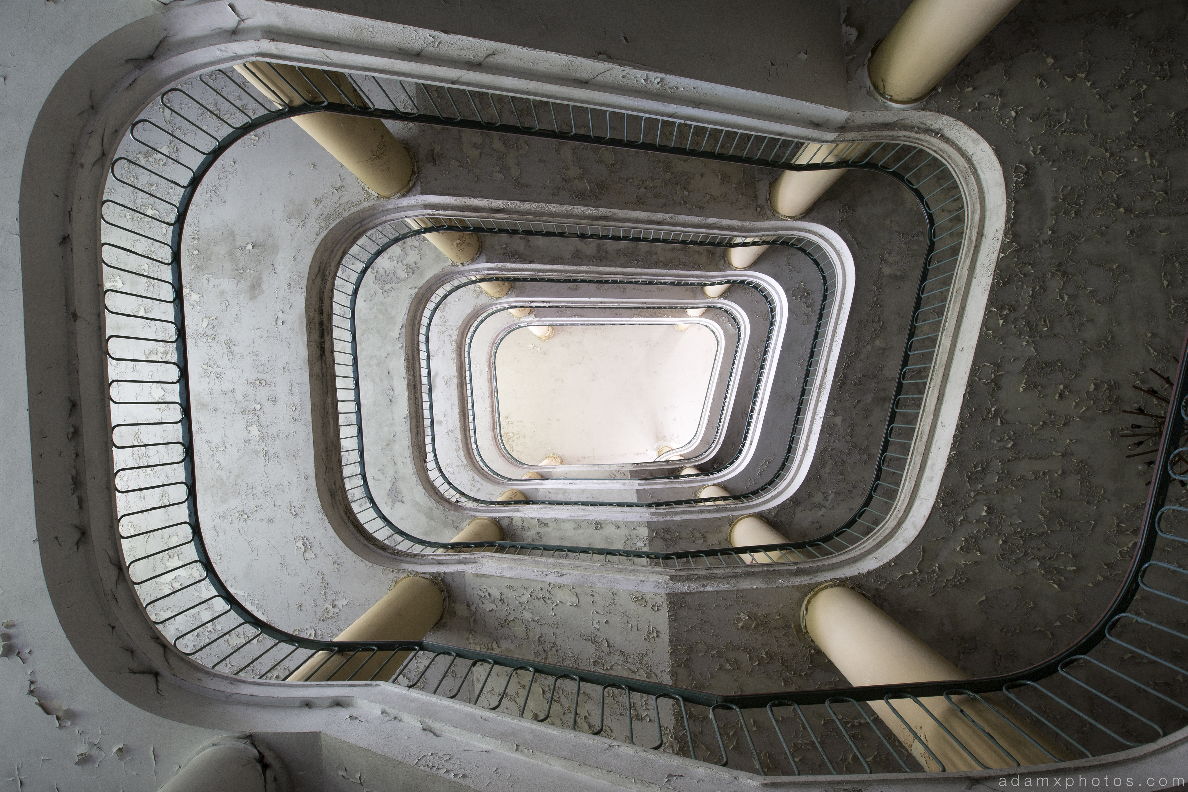 Looking up abstract Stairs Staircase magnificent opulent post-war modernism architecture Speisehauses Dining House VEB Strömungswerke Urbex Germany Adam X Urban Exploration Access 2016 Abandoned decay lost forgotten derelict location Deutschland